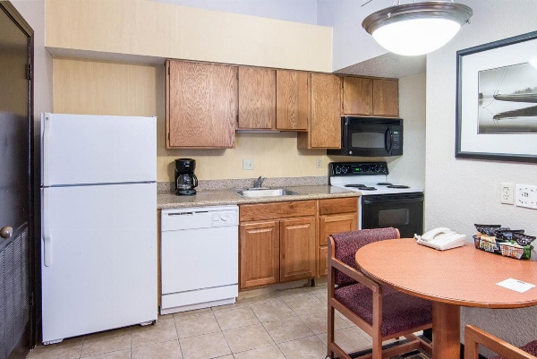 Extended Studio Suites Hotel- Bossier City image 6